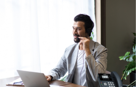 VOIP image - answering call